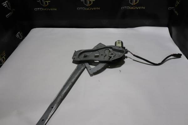 FORD CUSTOM 310 S 100 PS ÇIKMA PARÇA TRANSİT V347 CAM KRİKOSU